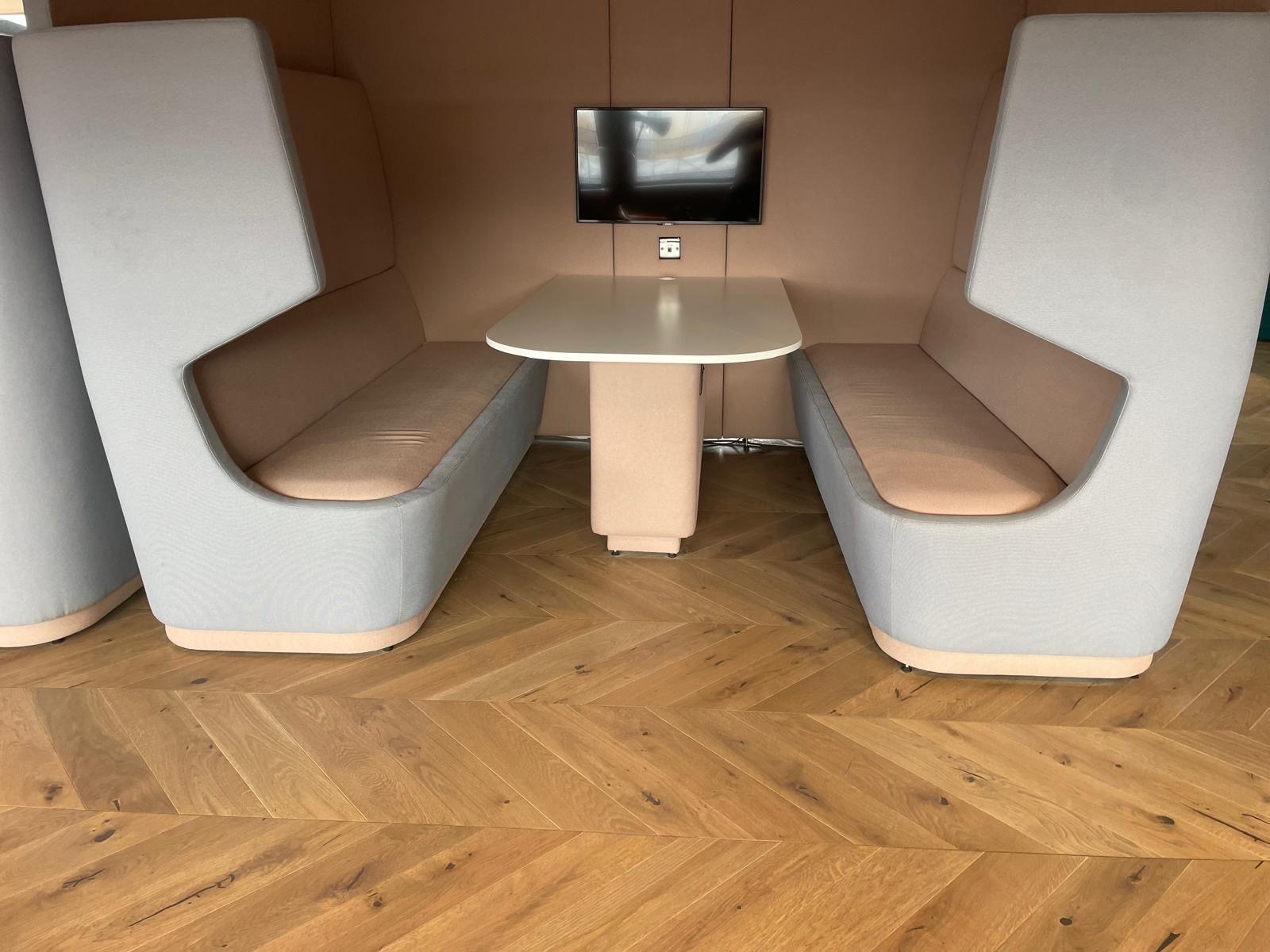 Picture showing herringbone hardwood flooring laid out by SR Flooring of Edinburgh